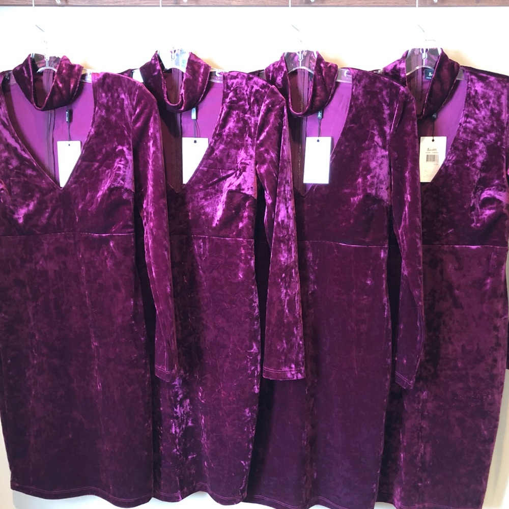 Burgundy crush velvet above the knee dress